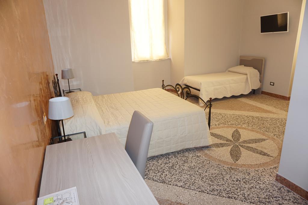 Residence Stendhal Guest House Civitavecchia Exteriér fotografie
